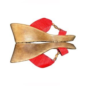 Italian Shoemakers Red Wedge Sandals Size 9
